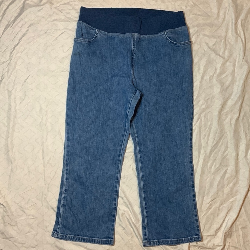 𝅺Capri Maternity Pants